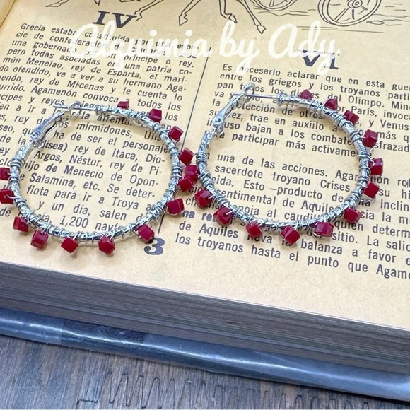 Coral wire wrap silver hoops handmade earrings - Picture 2 of 4